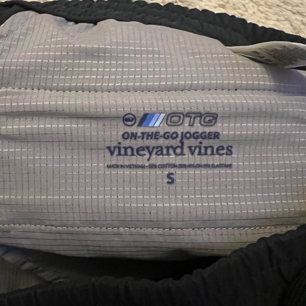 Vineyard Vines On-The-Go Jogger Pants